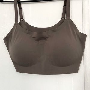 True and Co. bralette  no underwire